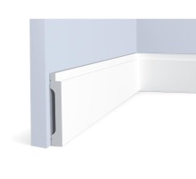 Плинтус Hiwood B70V3 70*12*2000 мм